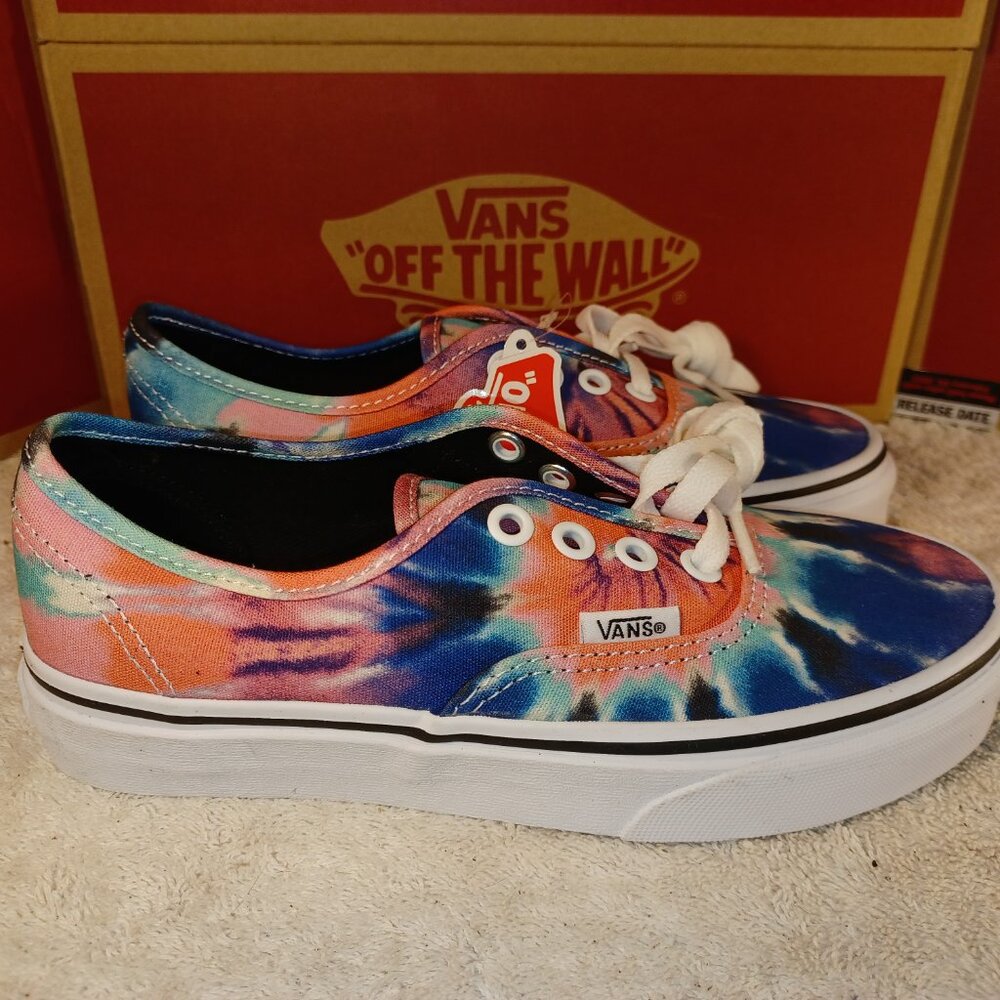 Vans Men's 4/Women's 5.5 Authentic Tie Dye VN0A38EMVKI